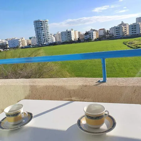 Open Views * لارنكا